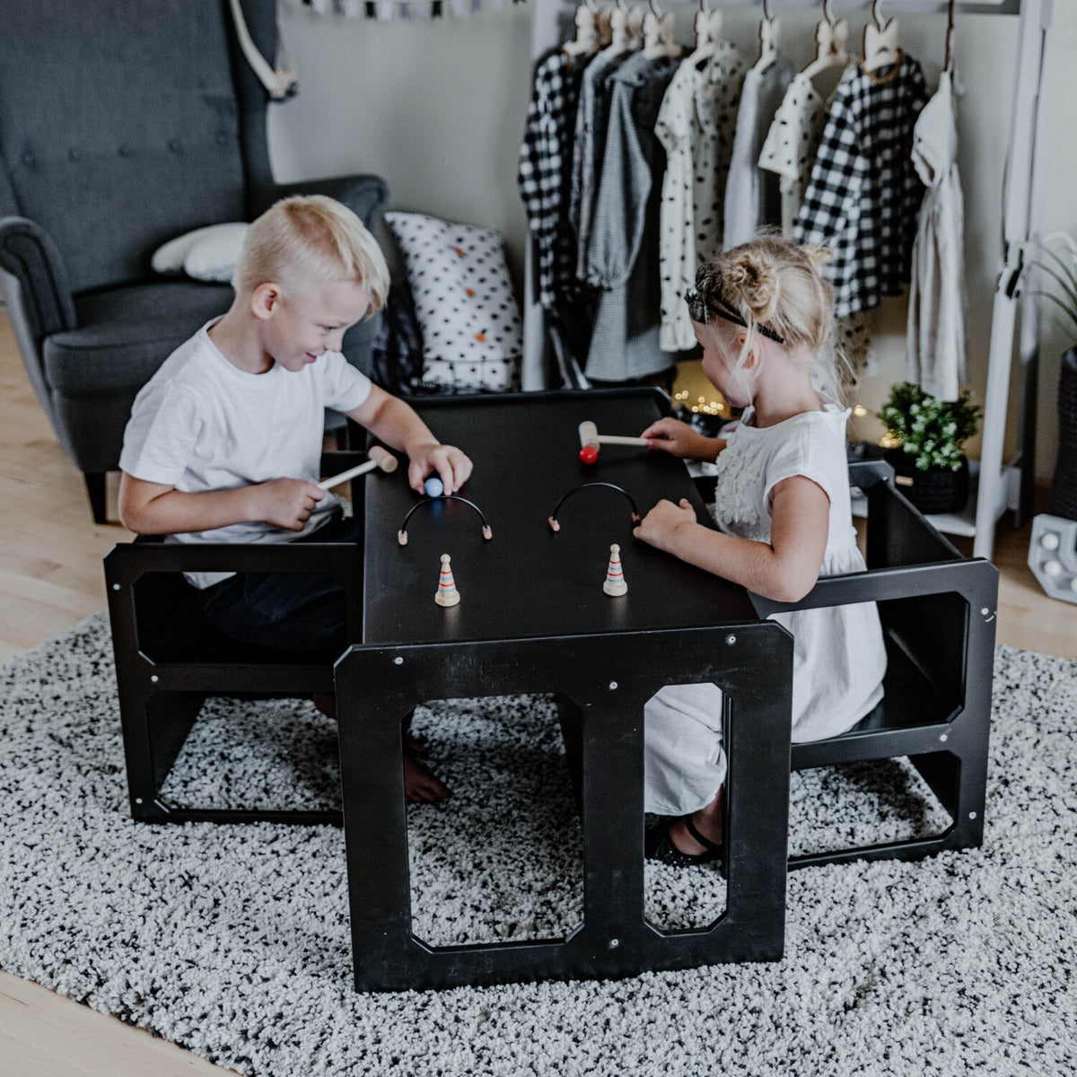 Stolik do jedzenia i 2 krzesełka Montessori House Bed – widok 9
