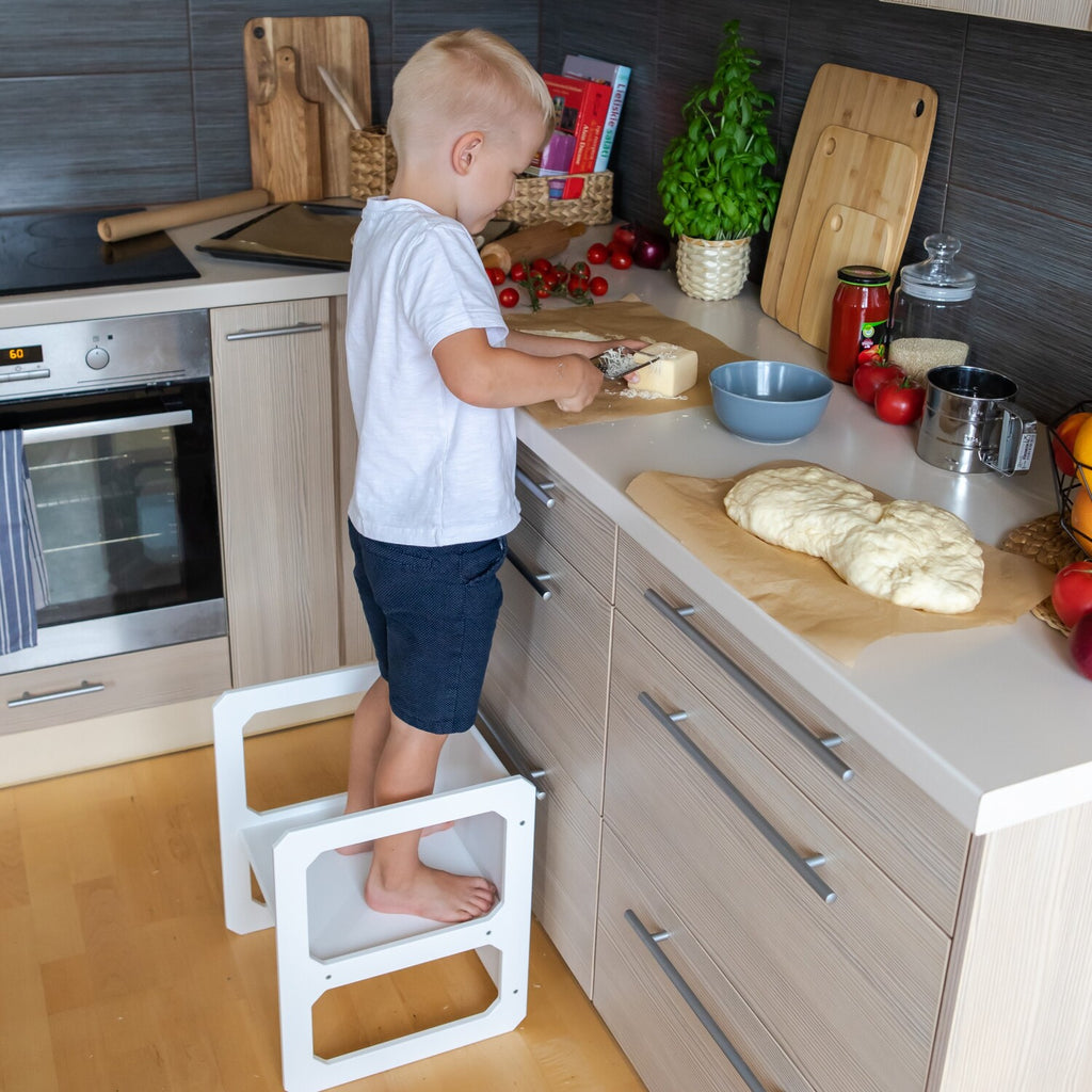 Stolik do jedzenia i krzesełko Montessori House Bed – widok 6