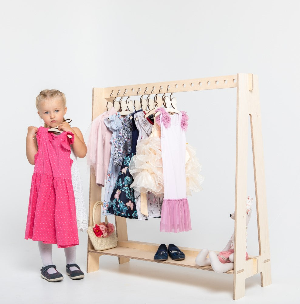 Stojak na ubrania dla dzieci wersja 2 Montessori House Bed – widok 10