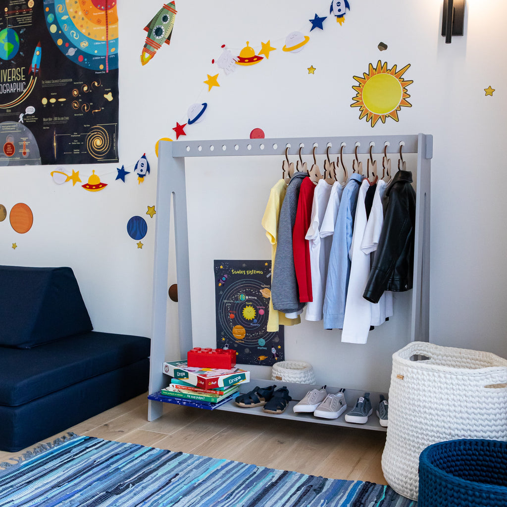 Stojak na ubrania dla dzieci wersja 2 Montessori House Bed – widok 13