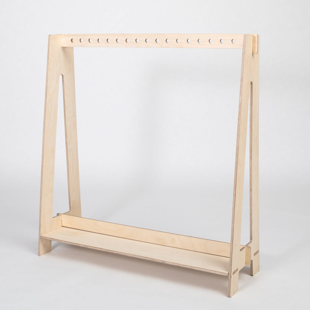 Stojak na ubrania dla dzieci wersja 2 Montessori House Bed – widok 5