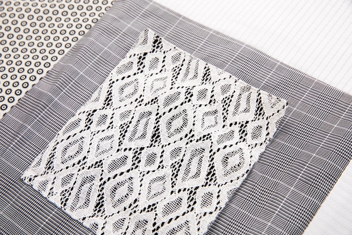 Tapis d'éveil bébé 100x100 noir et blanc Karloova – vue 9