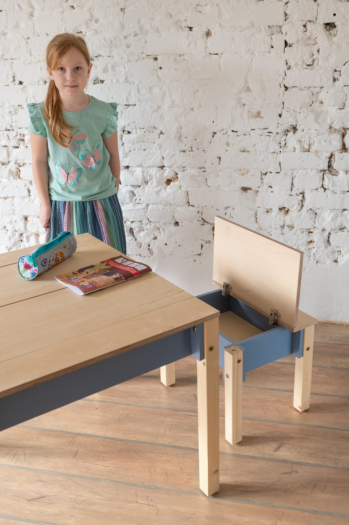 Table et chaise enfant Family-scl avec rangements en bouleau