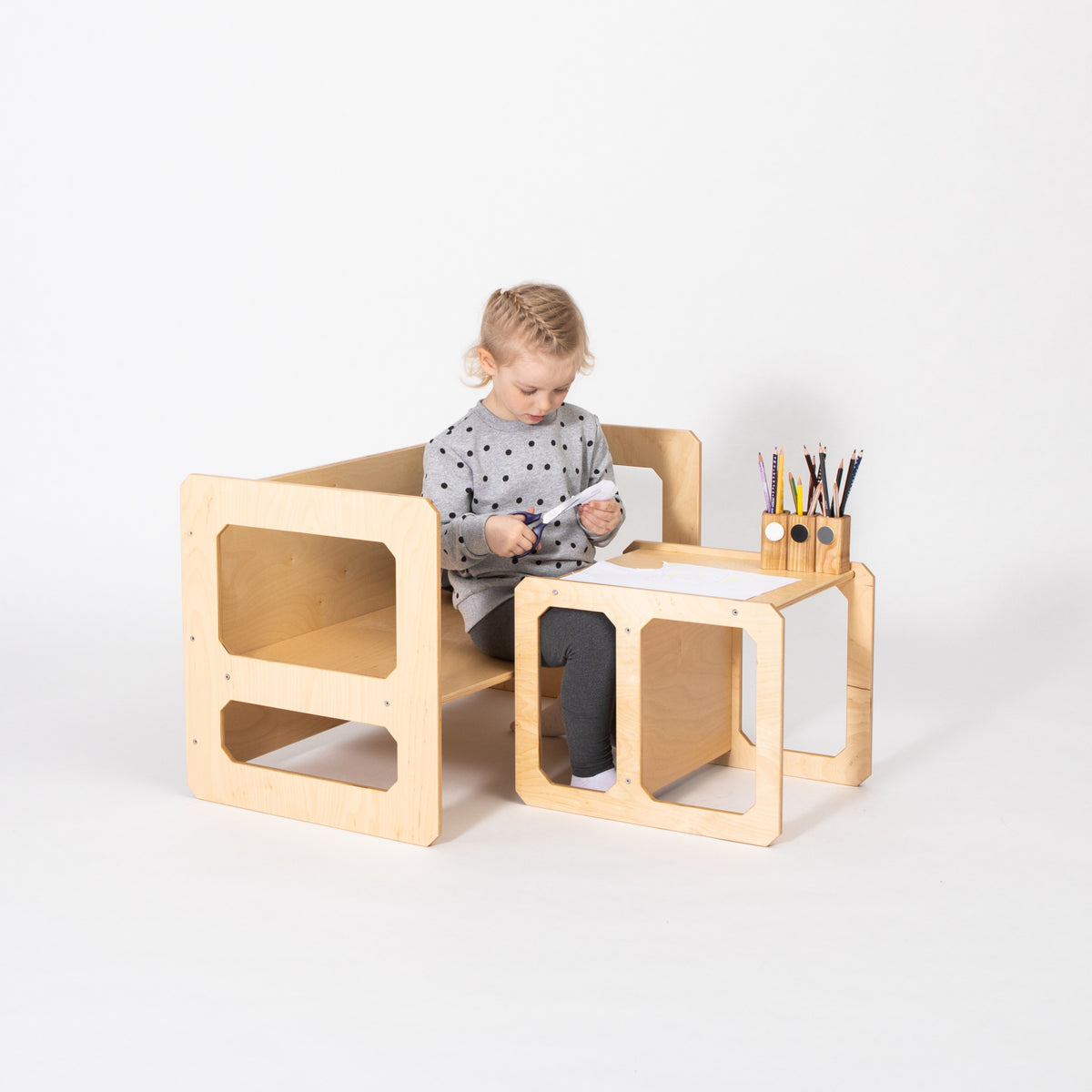 Stolik do jedzenia i krzesełko Montessori House Bed
