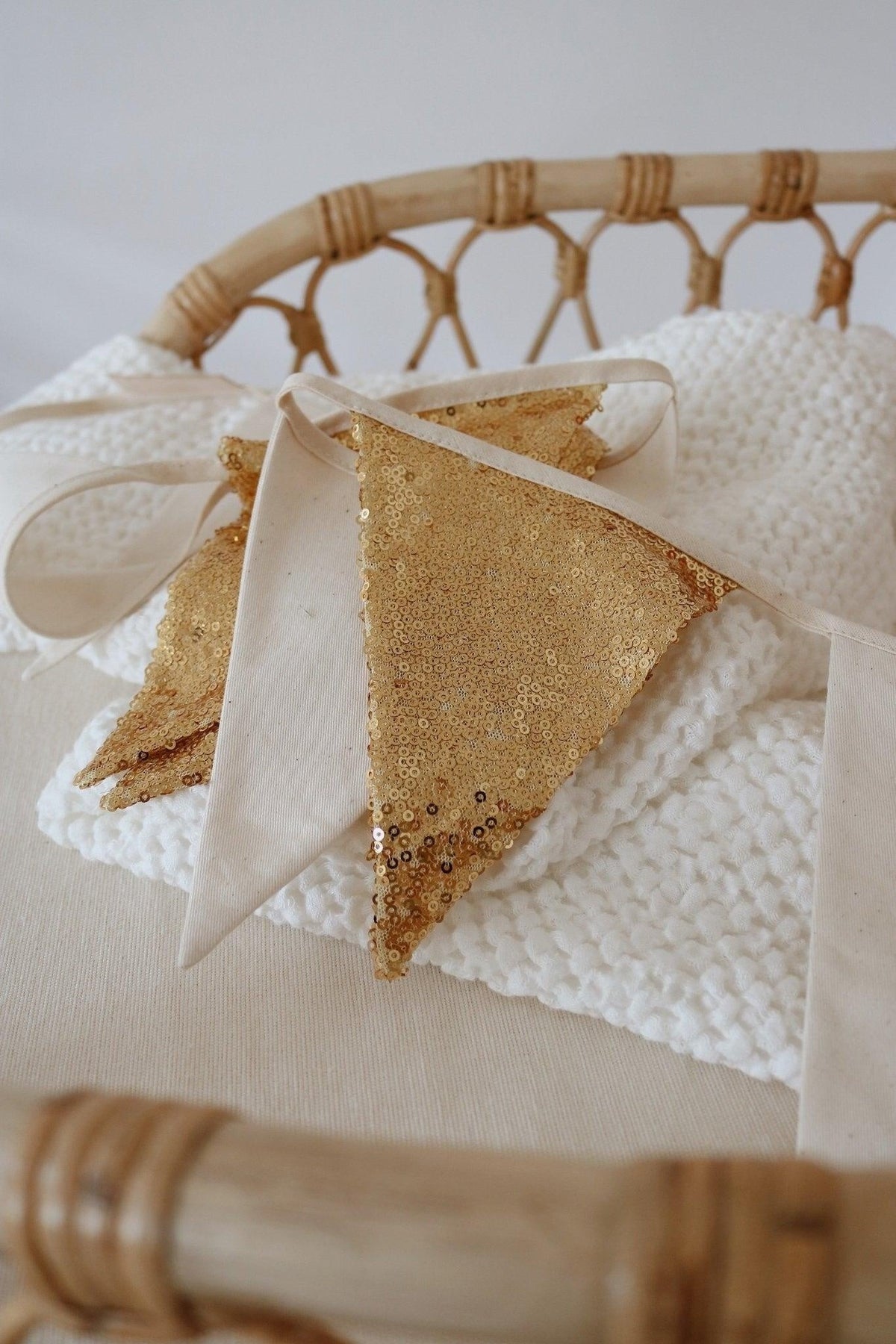 Guirlande à sequins Gold and Beige moi mili – vue 2