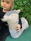 Peluche cojín lobo gris Kai aš mažas buvau