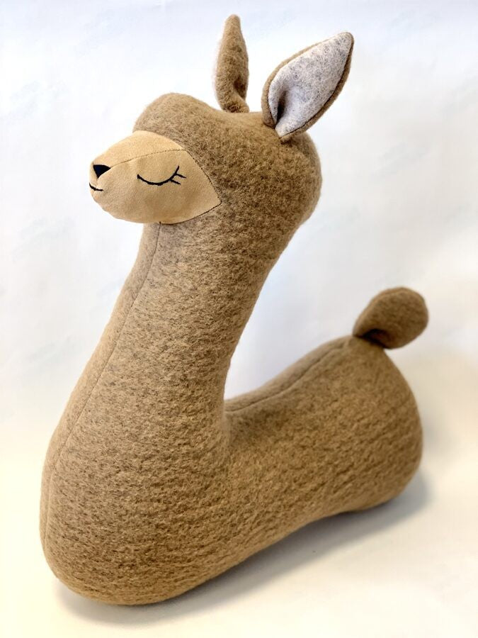 Peluche coussin alpaga en fourrure de lama Kai aš mažas buvau