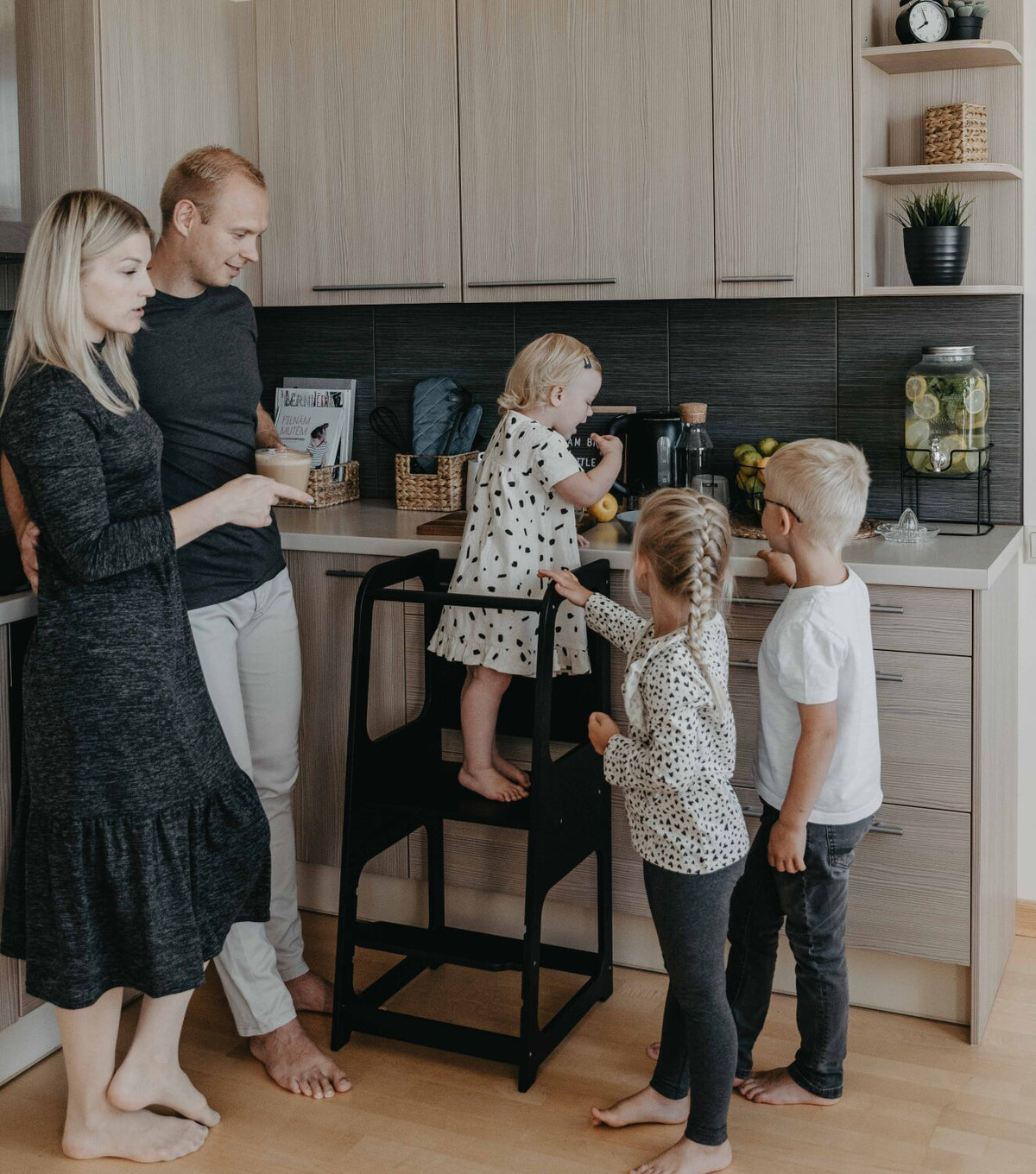 Wieża obserwacyjna z tablicą Montessori House Bed – widok 14