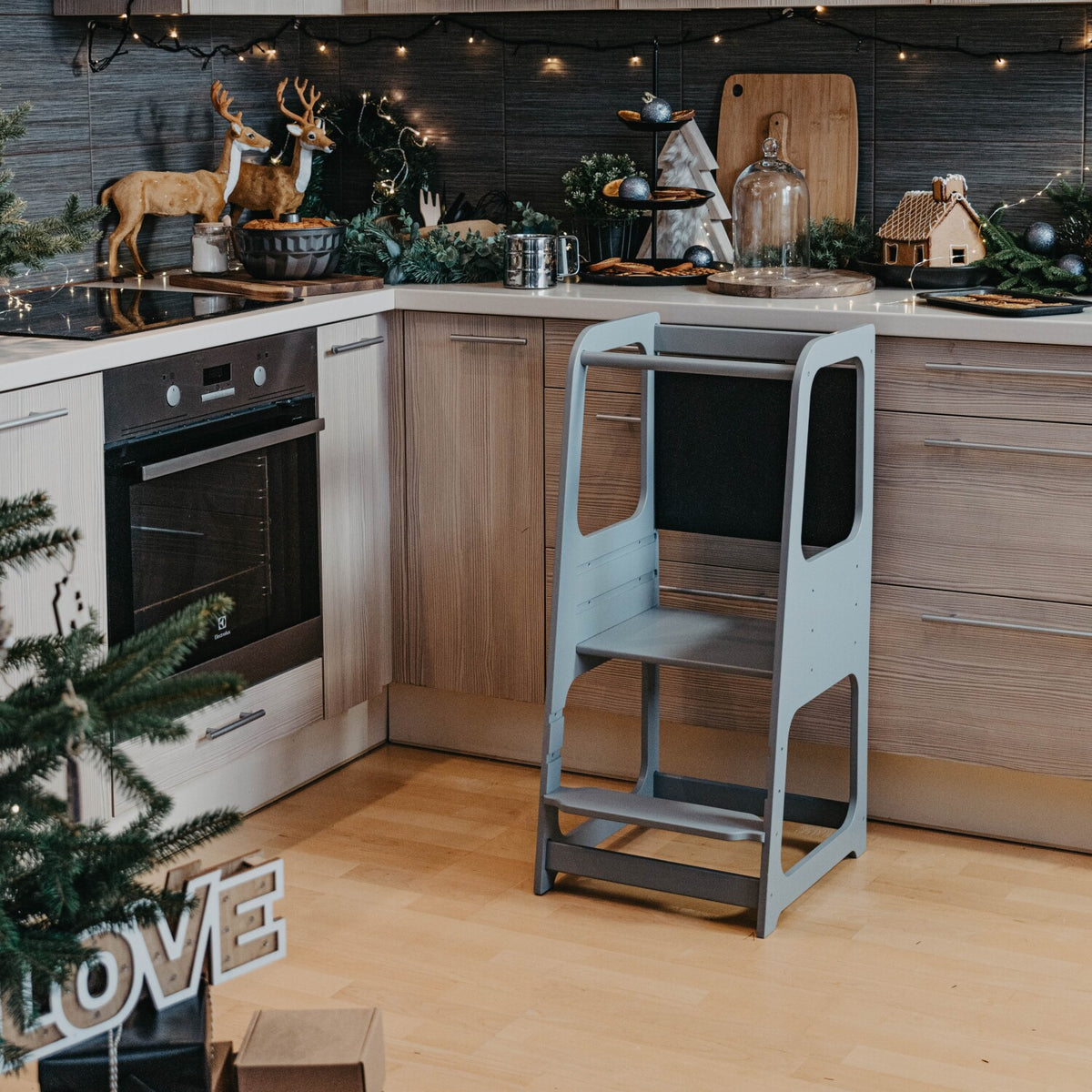 Wieża obserwacyjna z tablicą Montessori House Bed – widok 9