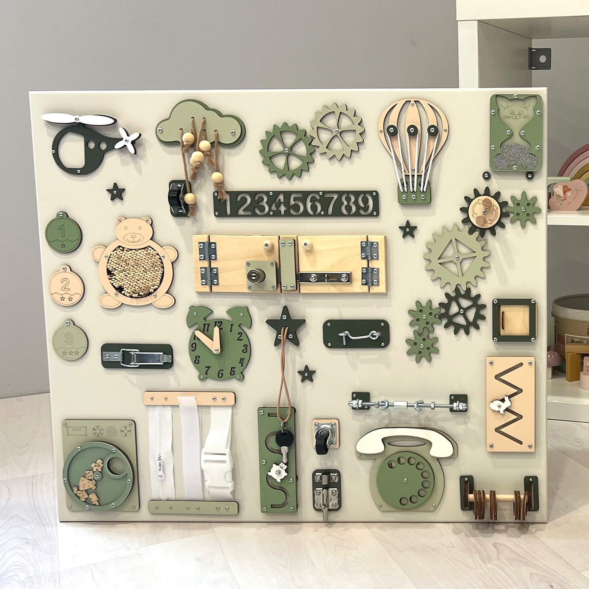 Busy board Montessori 60×70 cm BusyBunnyToys – vue 7