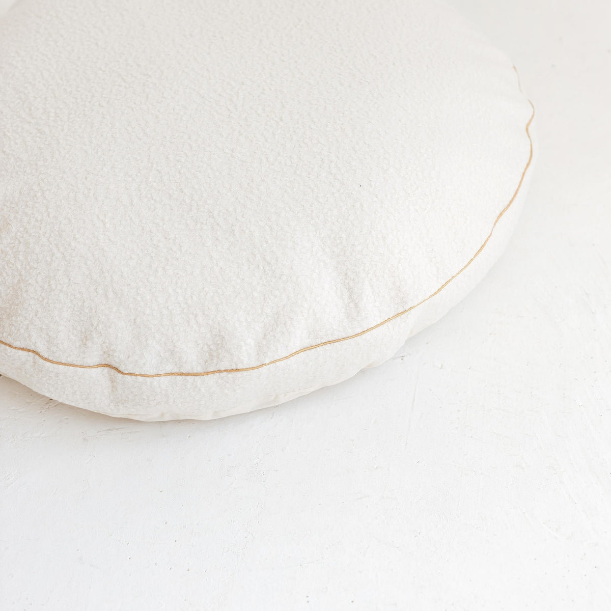 Coussin de sol en bouclette écru Minicamp – vue 6
