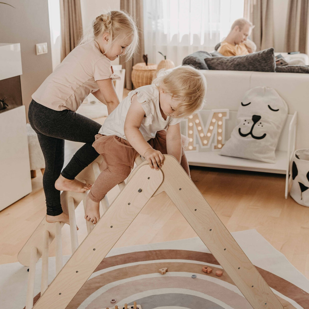 Triángulo Pikler plegable Montessori House Bed – vista 8