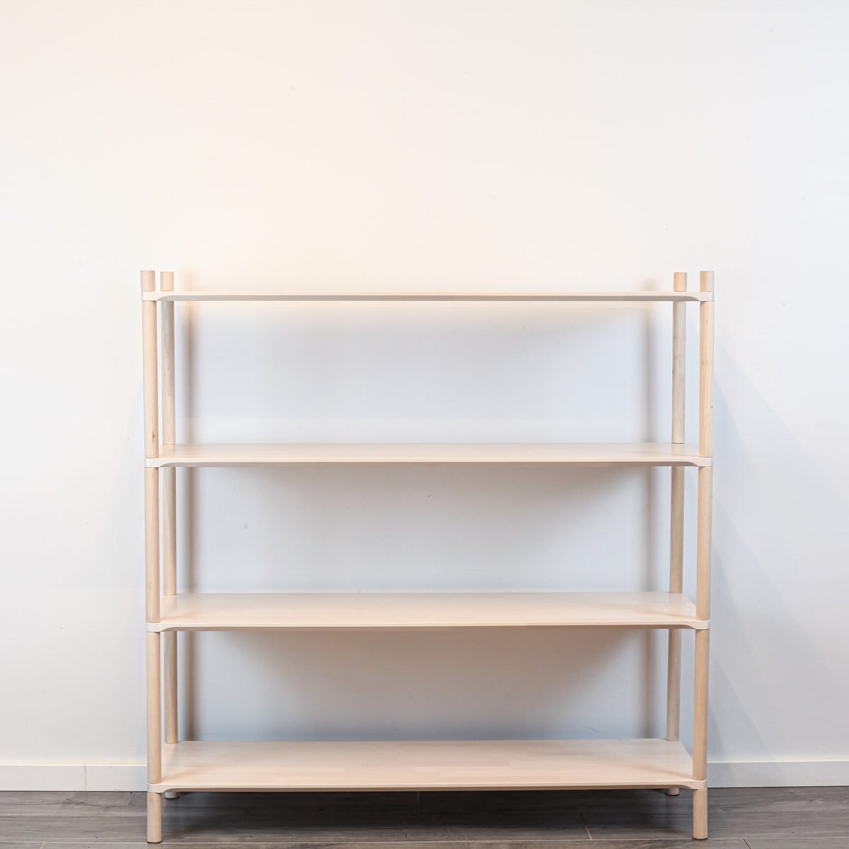 Regał z brzozy 4 półki 110 cm One Little Pine – widok 3