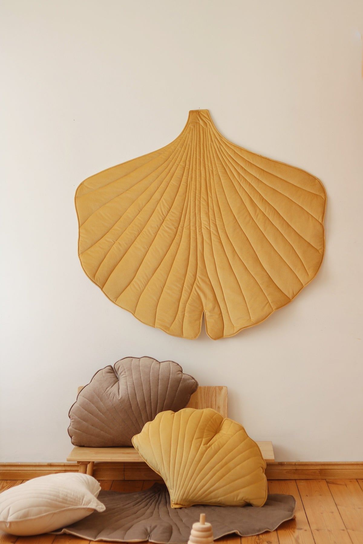 Tappeto foglia di ginkgo giallo moi mili – vista 4