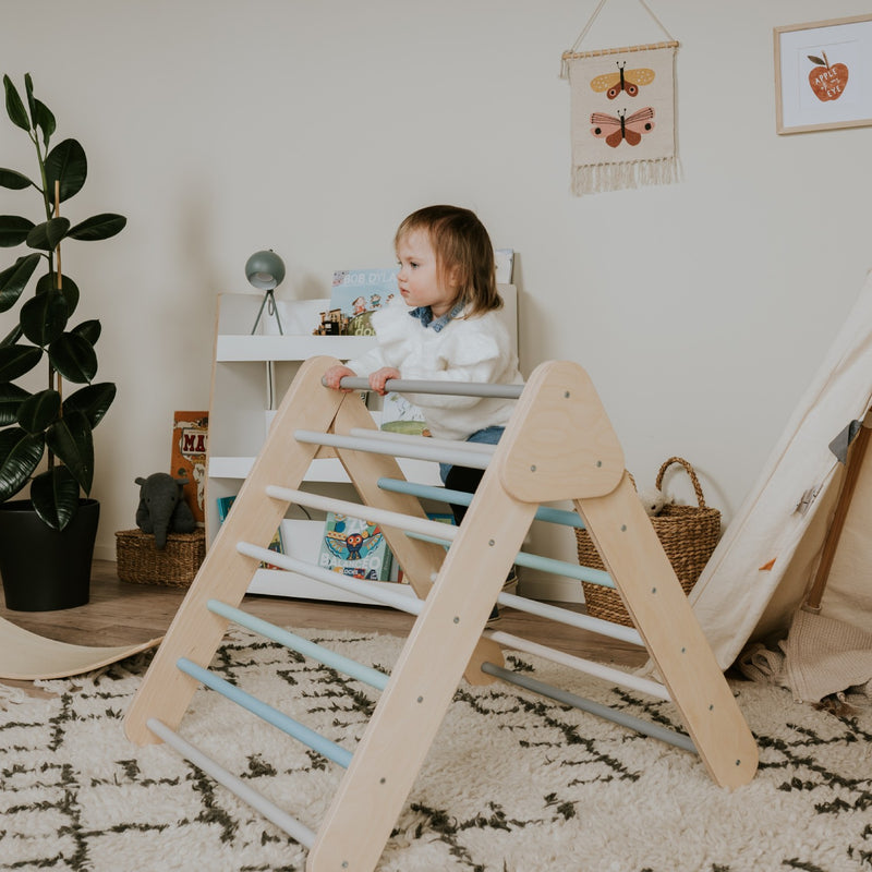 Triangle de Pikler Montessori en bois, coloris pastel – leg&go