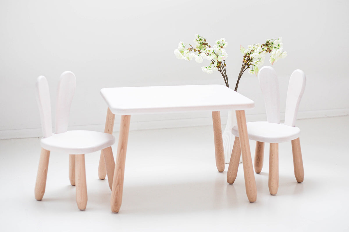 Table et 2 chaises enfant motif lapin Kidozia
