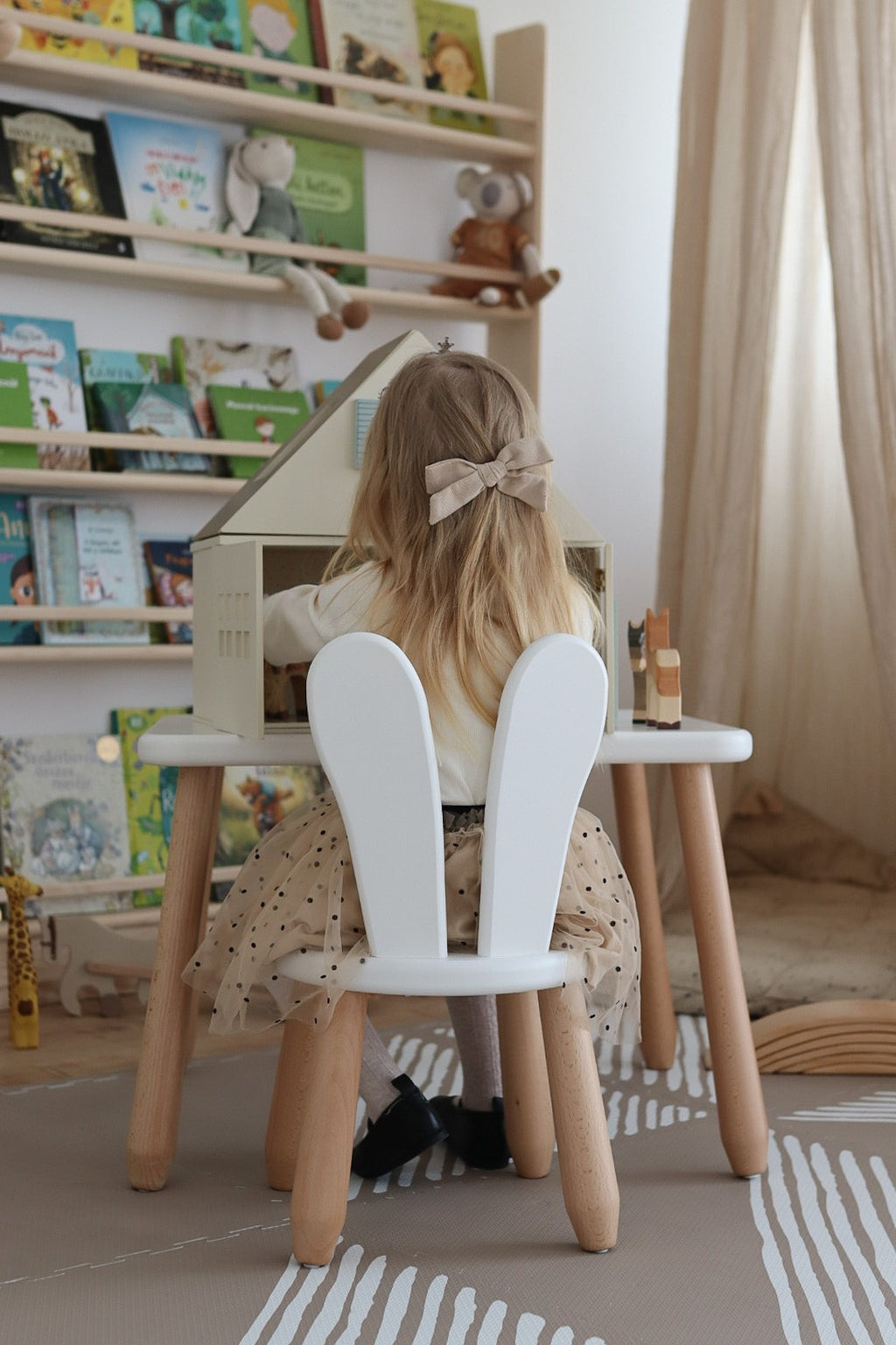 Kindertisch mit Stuhl Motiv Hase Kidozia – Ansicht 3