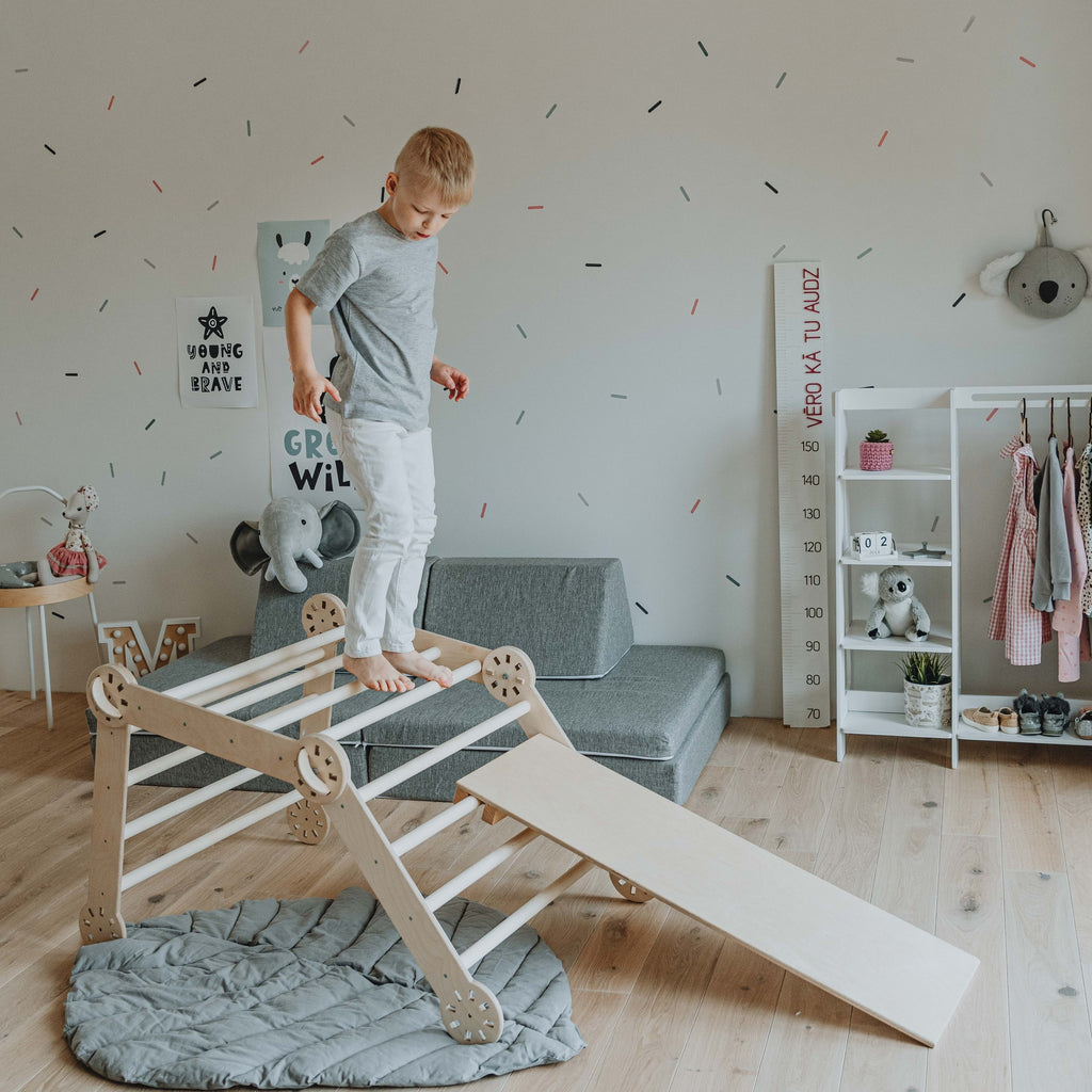 Structure d'escalade avec rampe Montessori House Bed – vue 4