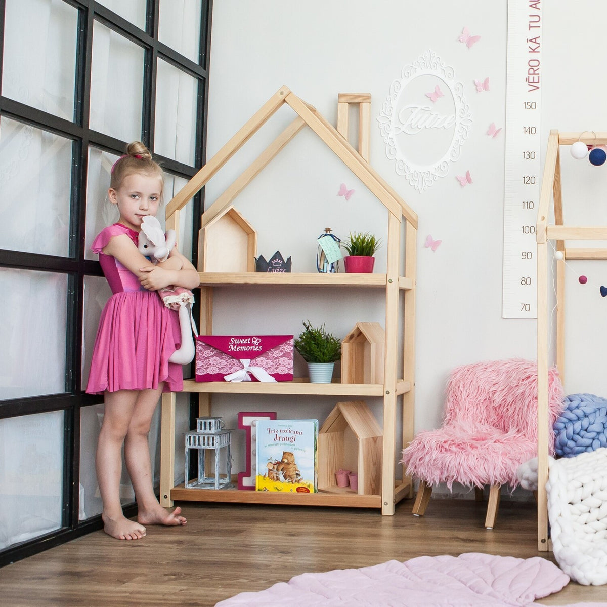 Étagère maison en bois pour chambre d'enfant Montessori House Bed – vue 13