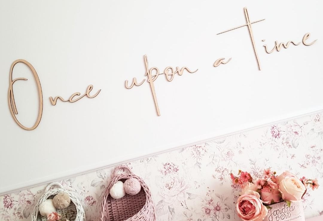 Wandschriftzug Once Upon a Time Cut It Now – Ansicht 3