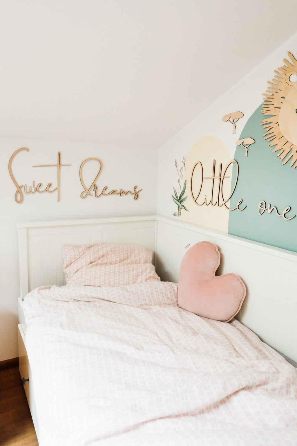 Napis ścienny Sweet Dreams Little One Cut It Now – widok 4